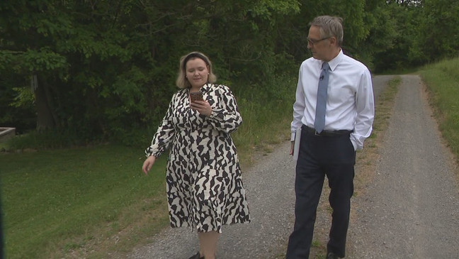 Hilary Flint walks with WSYX's Bob Kendrick and explains how the toxic plume that came after the East Palestine derailment affected her. (WSYX)